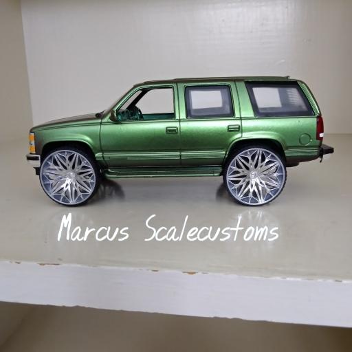 1/25 Scale - ASANT1 AF179 Custom - D143V2 in 26"-36" Donk, Big Rims, Box Chevy, G-Body