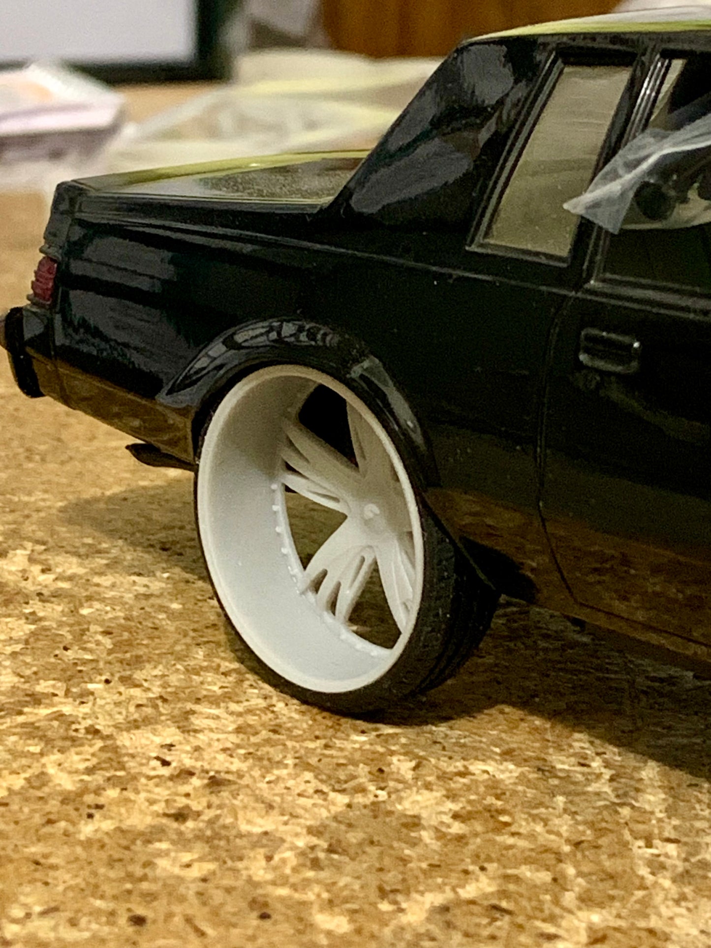 1/25 Scale - FORGI SR03 in 26"-30" Donks, G-Body, Caprice, Impala, Big Rims