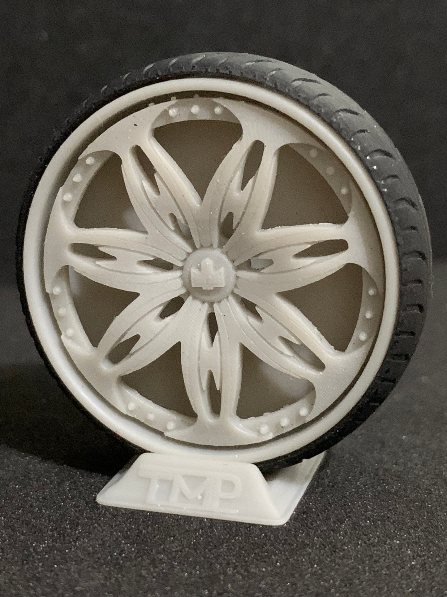 1/25 Scale - Rim & Tire Stands or Displays