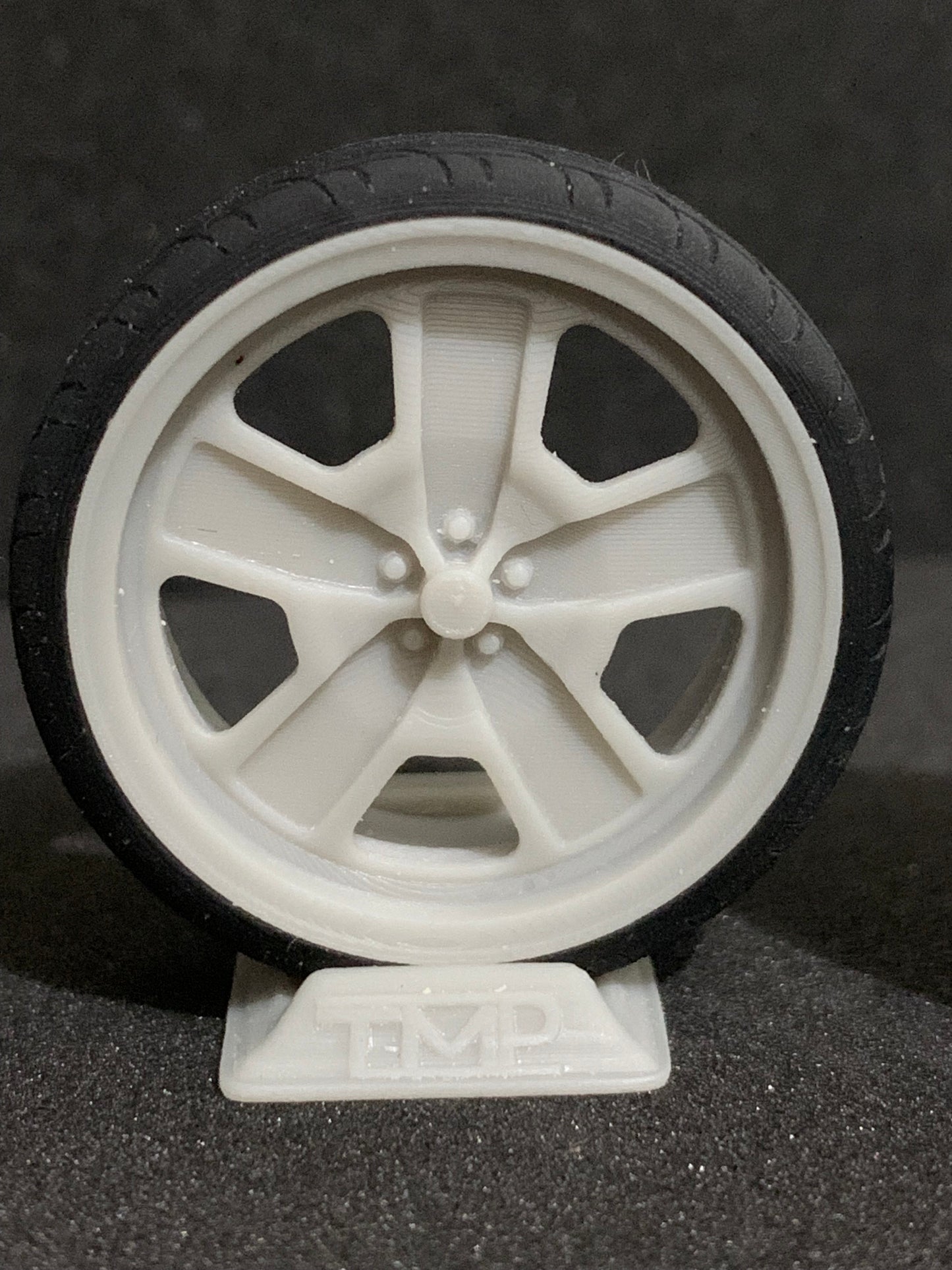 1/25 Scale - Rim & Tire Stands or Displays