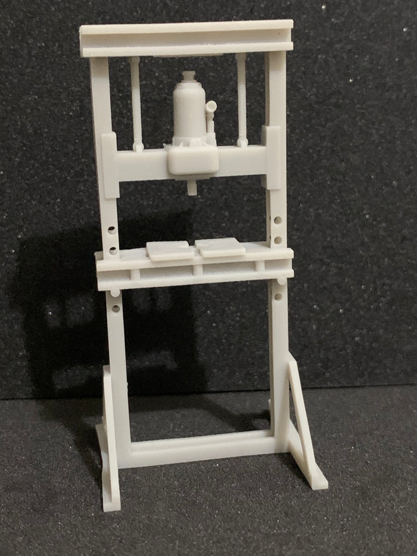 1/25 Scale - H-Frame Hydraulic Press