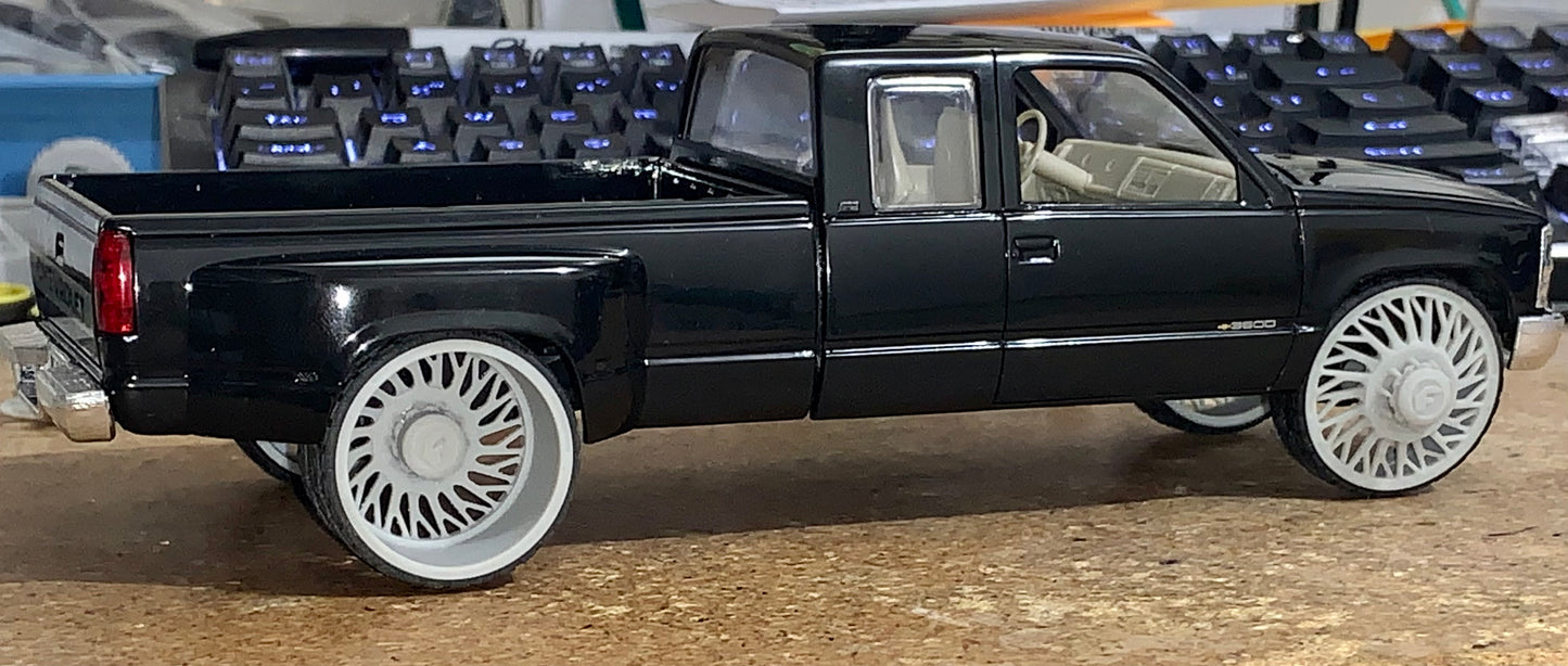 1/25 Scale - FORGI BIA FORCA - D53d 32" Custom Dually Truck Rims