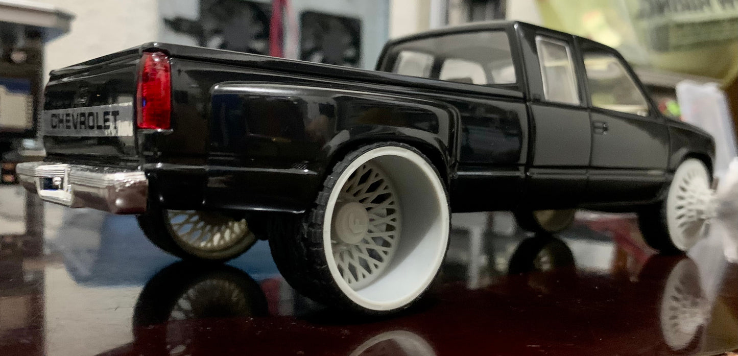 1/25 Scale - TMP: D72d Forgiato Tessuto - 32" Dually Truck Rims