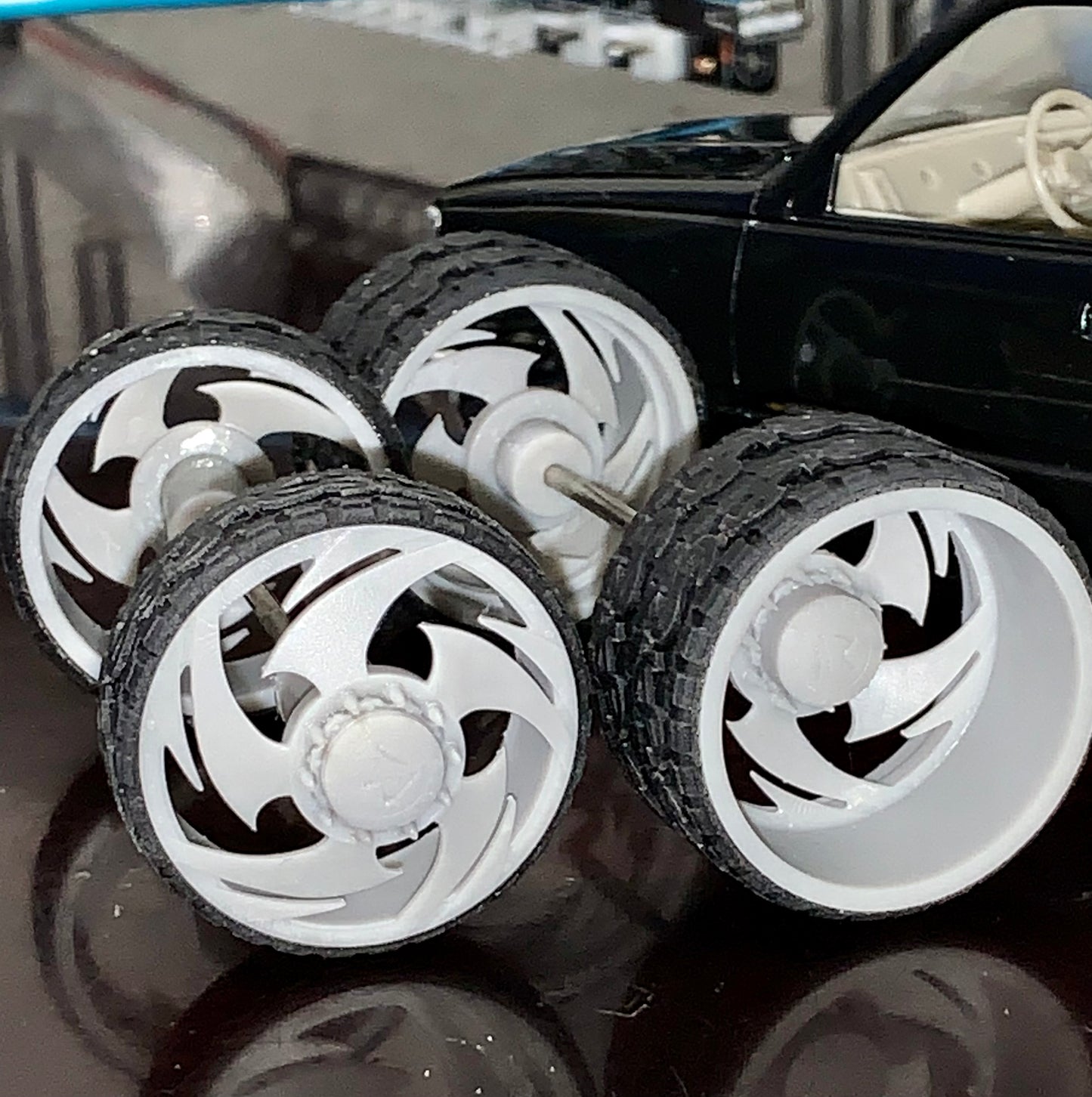 1/25 Scale - TMP D66d: Rucci Ganja - 32" Dually Truck Rims