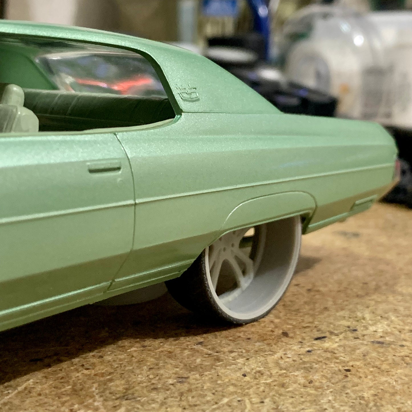 1/25 Scale - TMP: D73 CORLEONE ACCARDI in 26"-30" Donk, Box, G-Body, Big Rims, Bubble