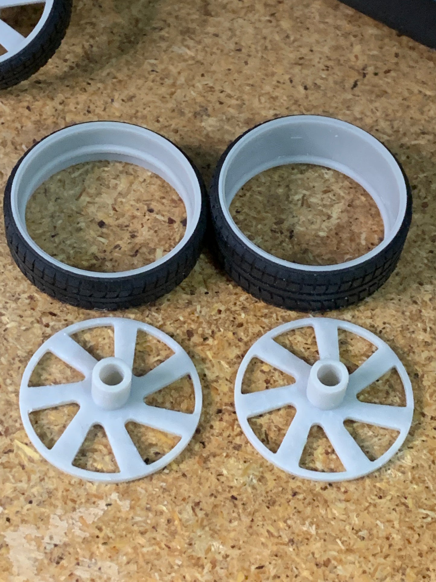 1/25 Scale - TMP D52: (6 lug) - in 26"-30" Big Rims, Trucks