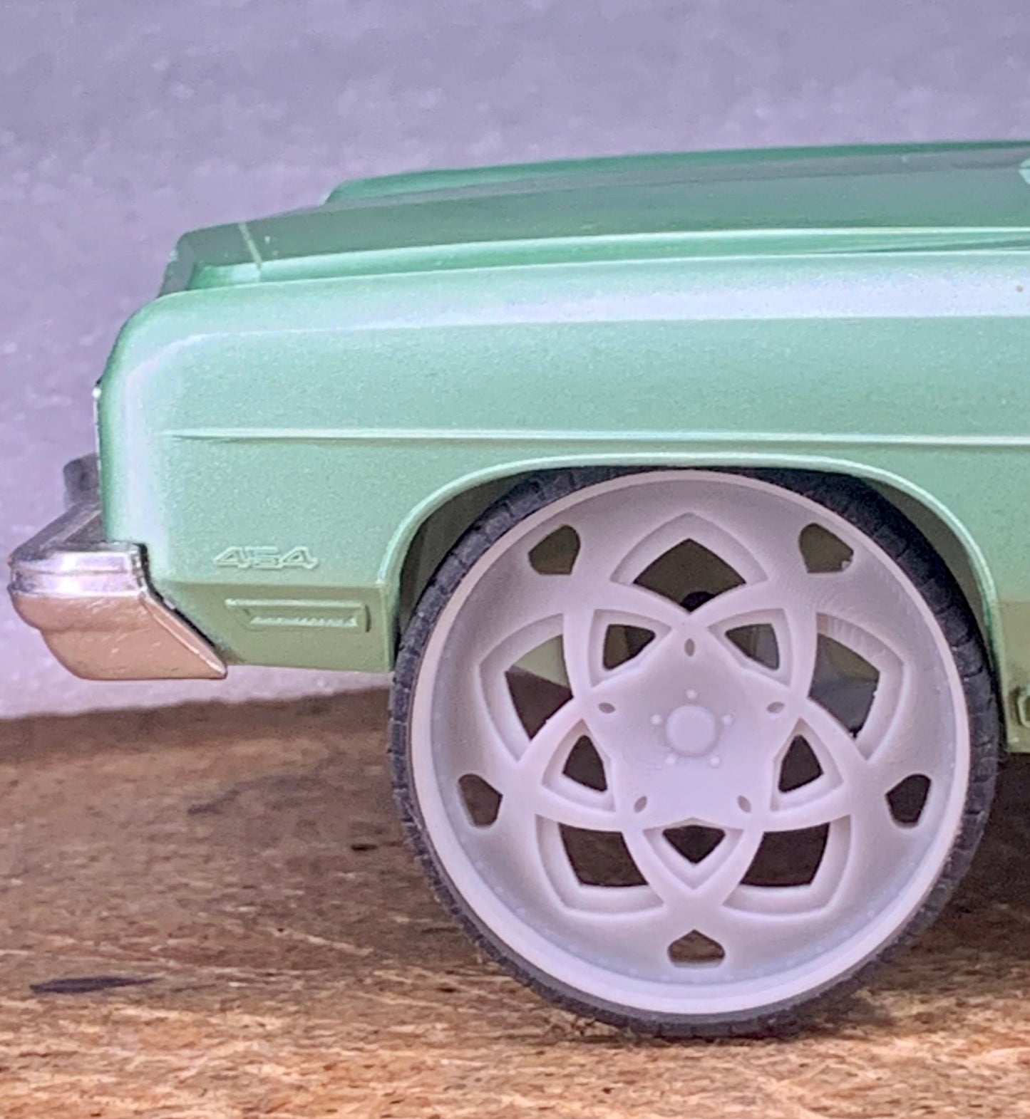 1/25 Scale - TMP D145: in 26"-36" Donk, Big Rims, Box Chevy, G-Body