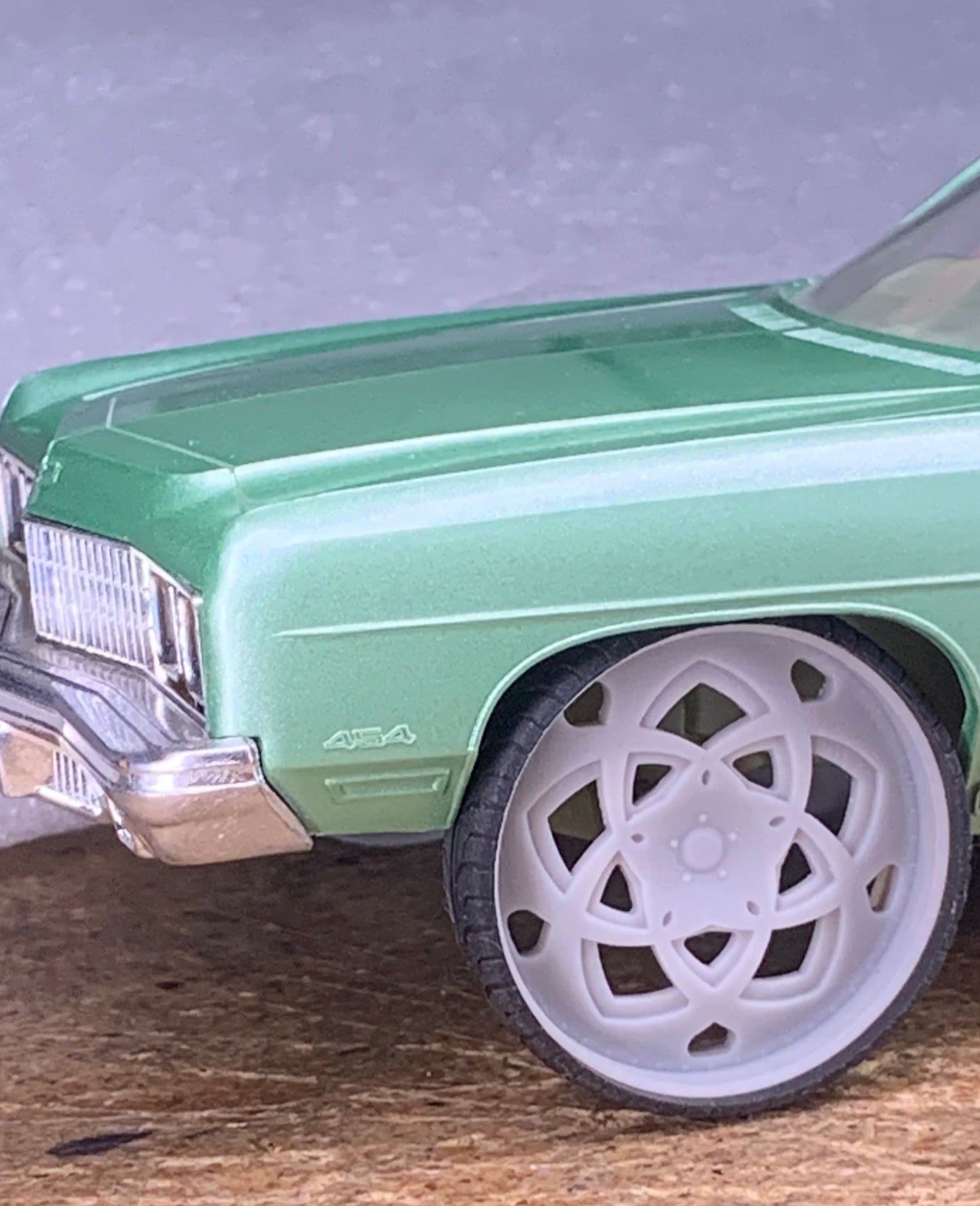 1/25 Scale - TMP D145: in 26"-36" Donk, Big Rims, Box Chevy, G-Body