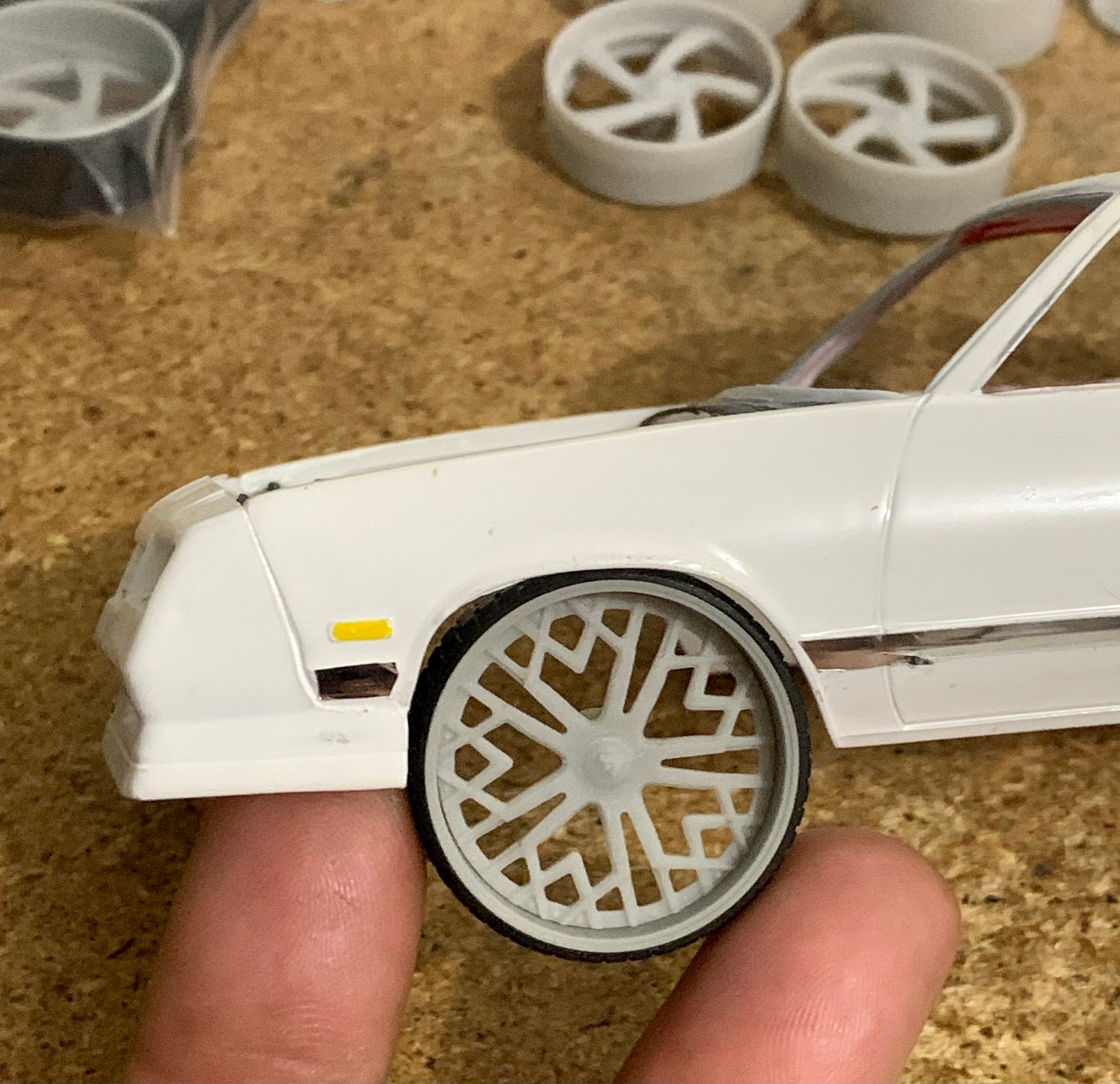 1/25 Scale - FORGI SISTEMO in 26"-30" Donks, G-Body, Caprice, Impala, Big Rims