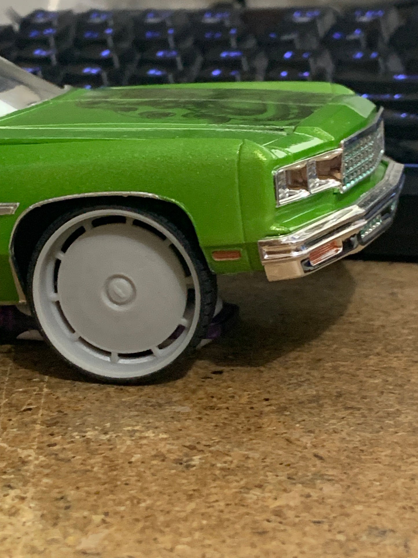 1/25 Scale - Caprice SD '75 Rep V2 in 26"-36" Donks, Caprice, Impala, Big Rims