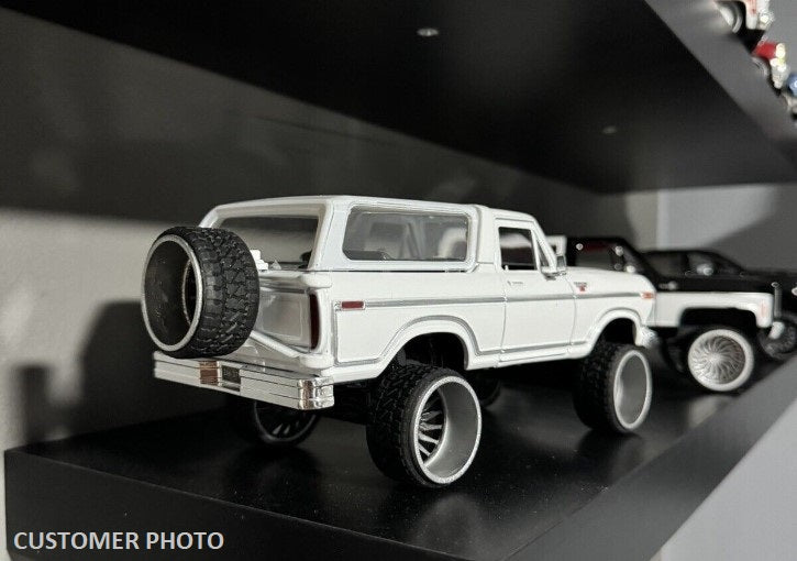 1/25 Scale - TMP D36: American Force Morph in 30" x 16" - with Low Pro Offroad Tires