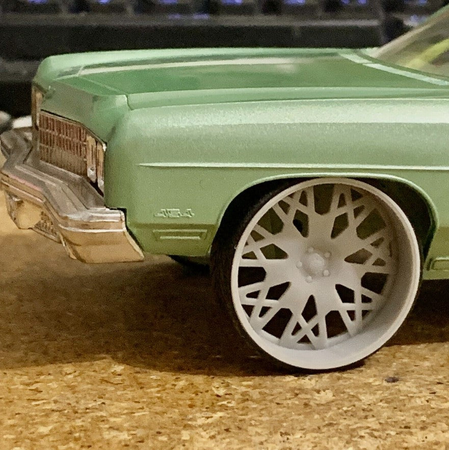 1/25 Scale - TMP D89: Forgi Custom - in 26"-30" Donk, Big Rims, Box Chevy, G-Body